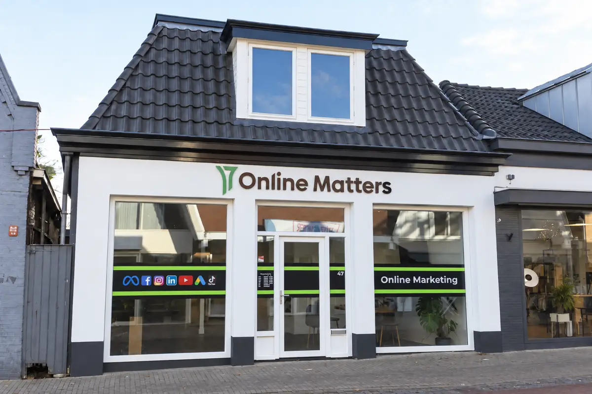 O edifício da Online Matters na Van Harenstraat 47, em Wolvega